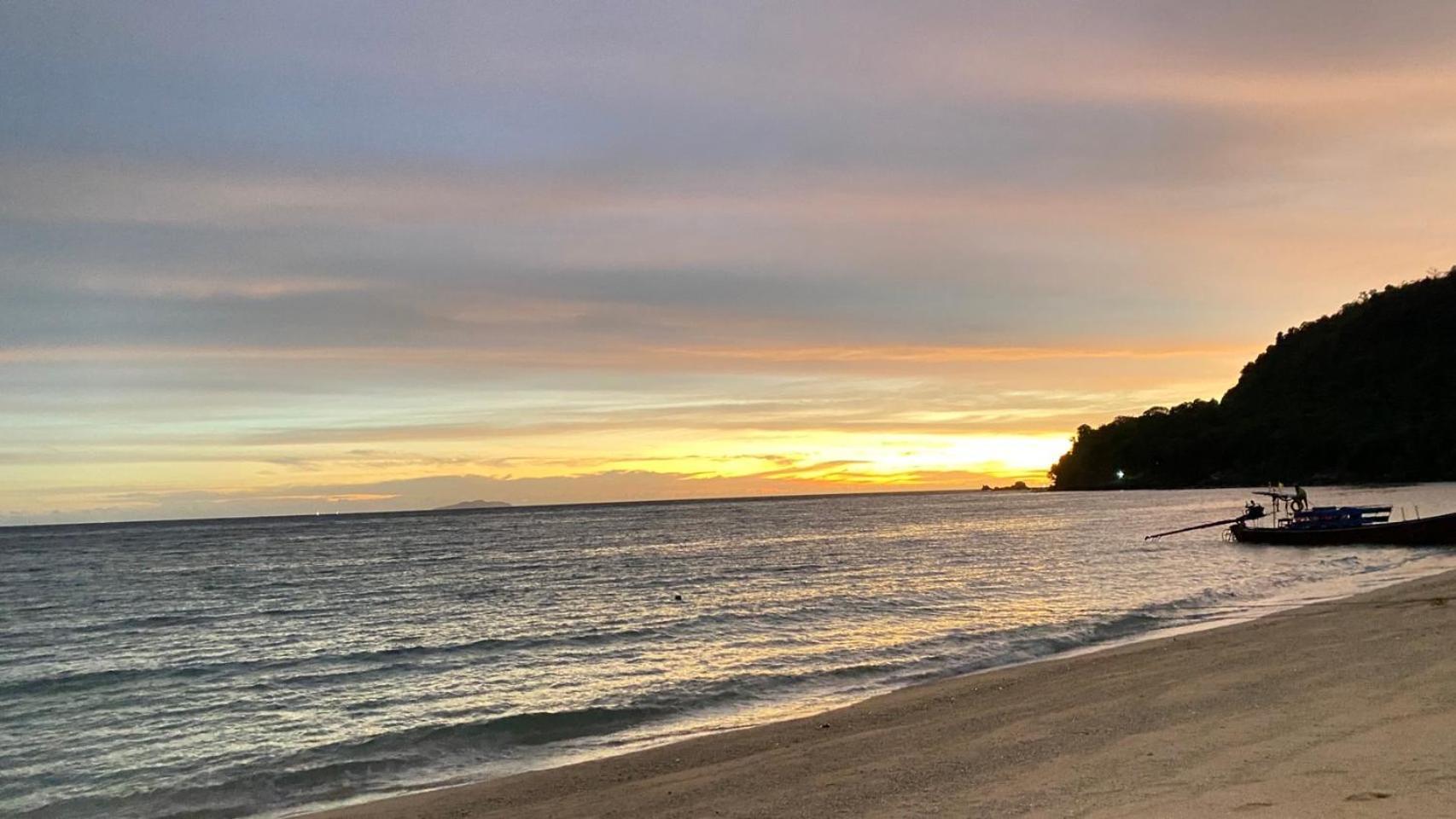 Koh Ngai Paradise Beach Екстер'єр фото