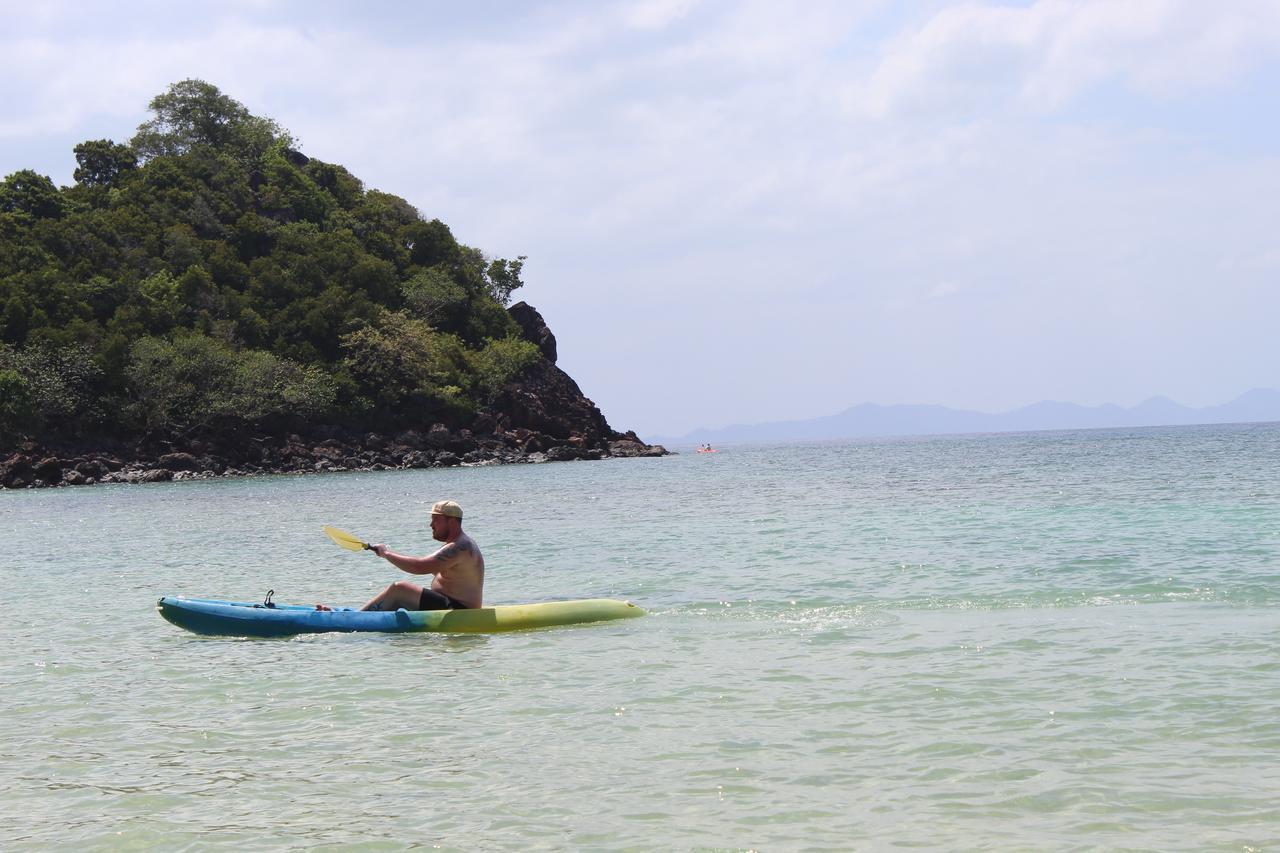 Koh Ngai Paradise Beach Екстер'єр фото