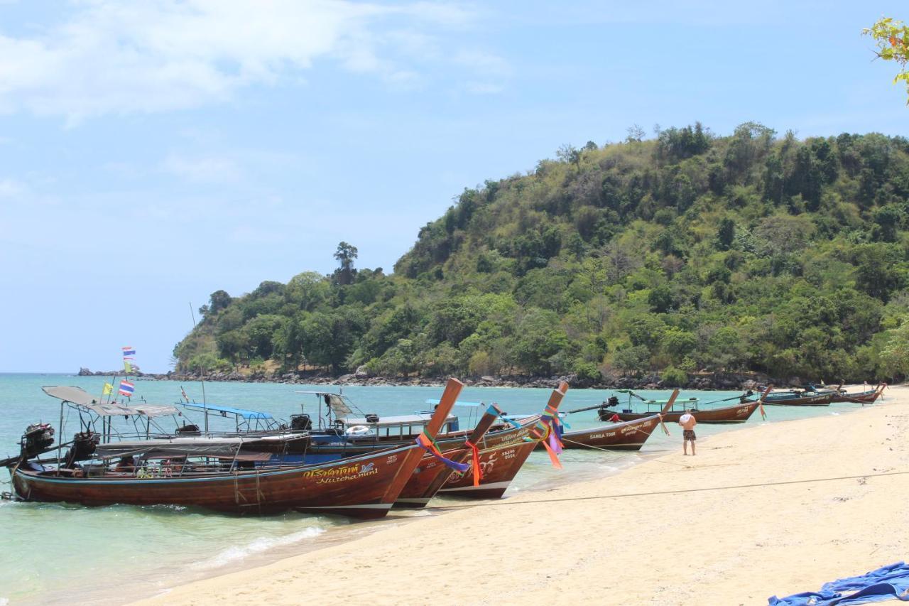 Koh Ngai Paradise Beach Екстер'єр фото