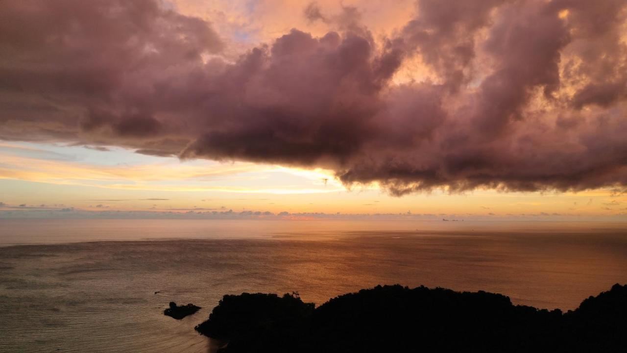 Koh Ngai Paradise Beach Екстер'єр фото
