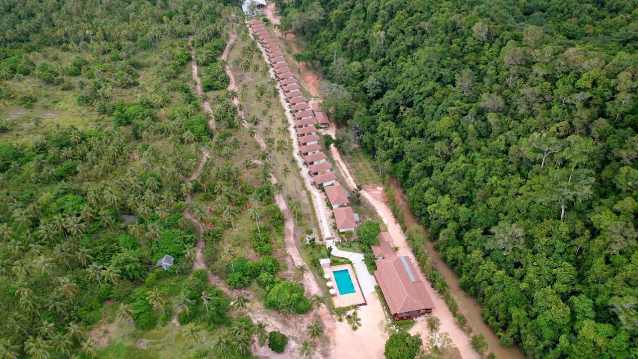 Koh Ngai Paradise Beach Екстер'єр фото