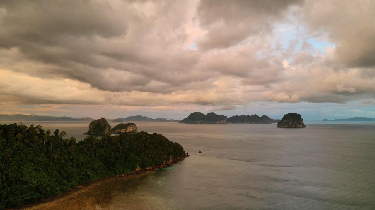 Koh Ngai Paradise Beach Екстер'єр фото
