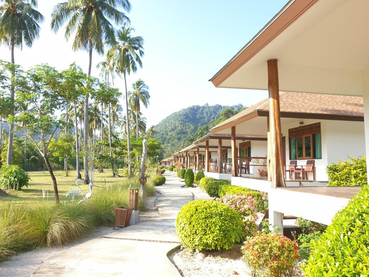 Koh Ngai Paradise Beach Екстер'єр фото